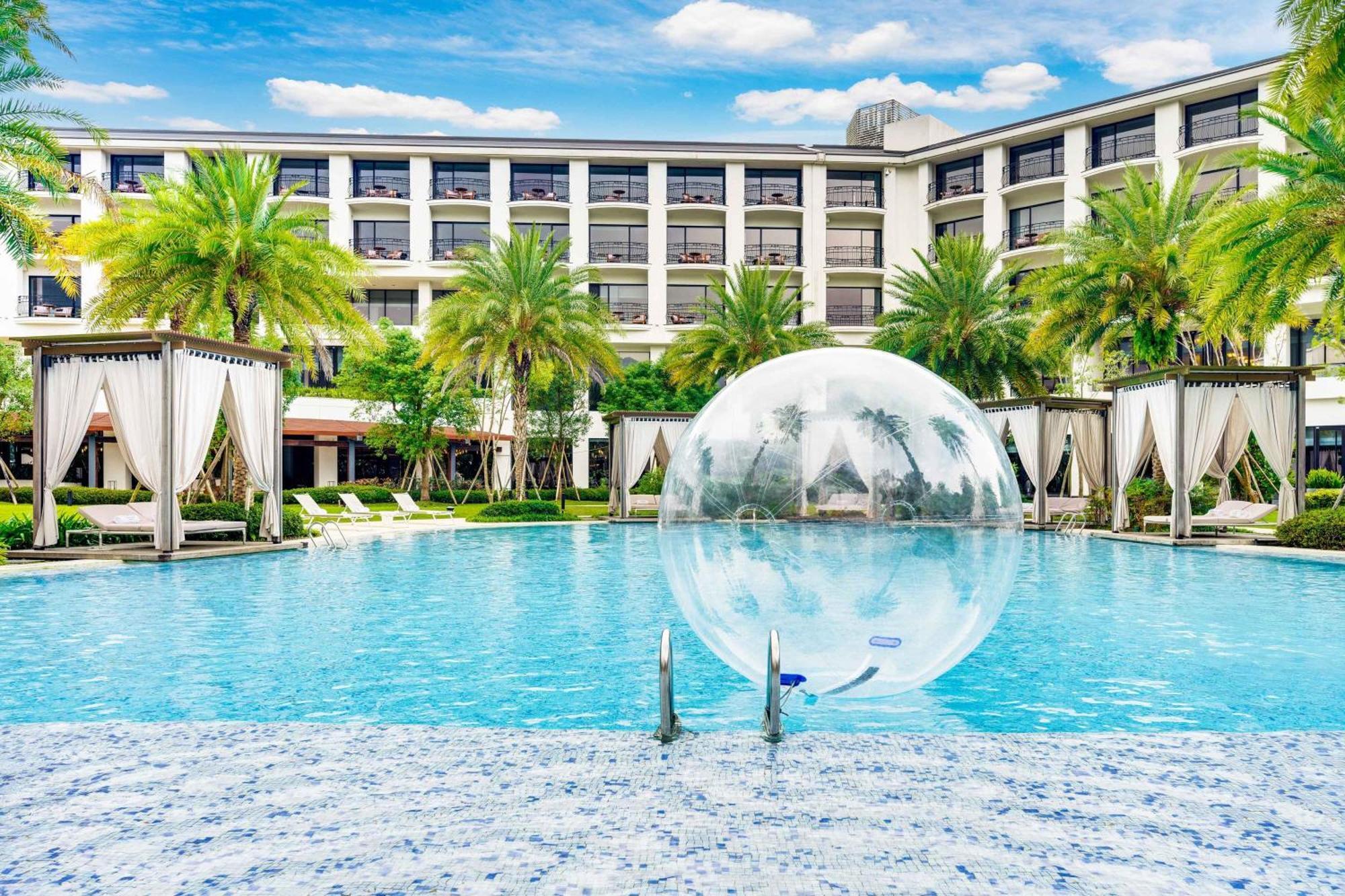 The Westin Tashee Resort, Taoyuan Daxi Luaran gambar The pool at the hotel
